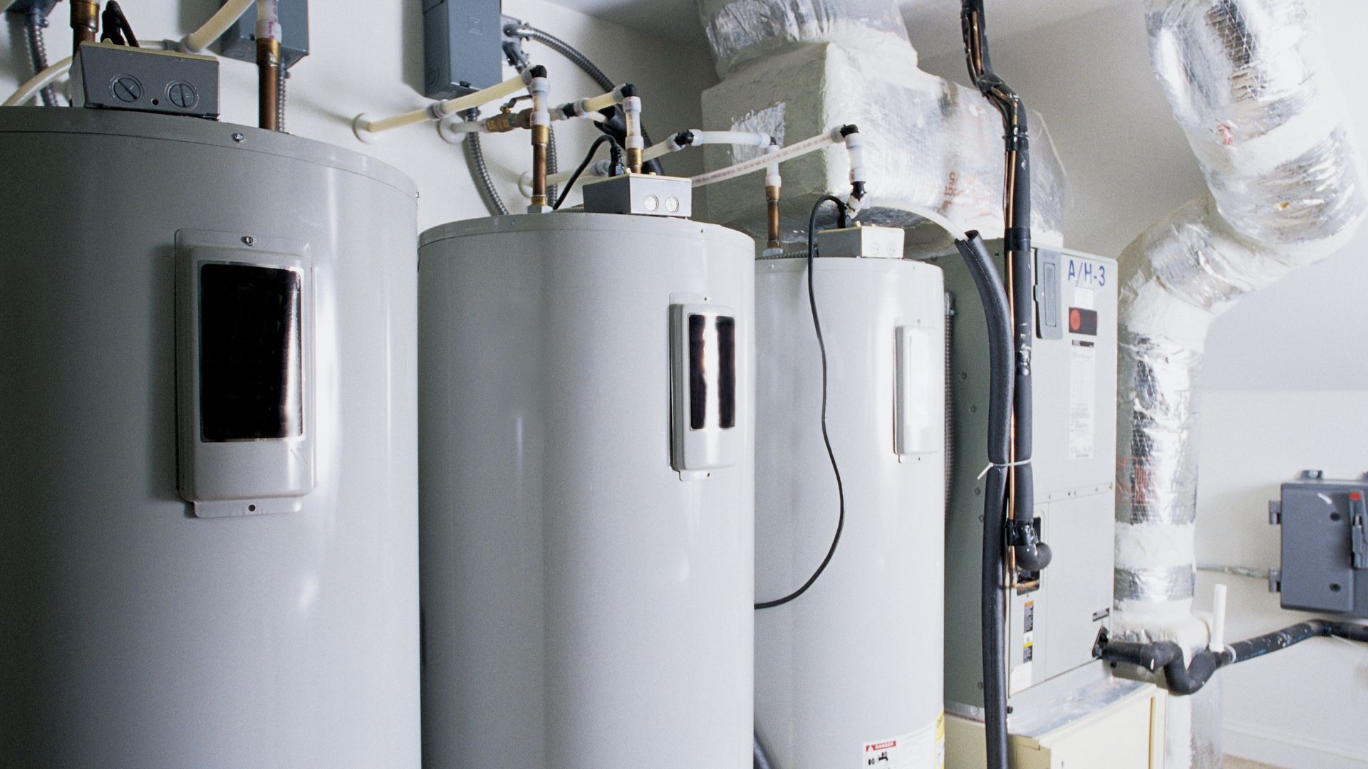 Signs Your Home's Water Heater is Failing - Plumbing Solutions, LLC